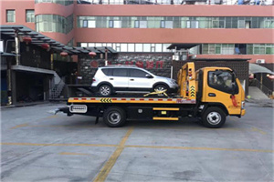 新县汽车紧急补胎换胎救援